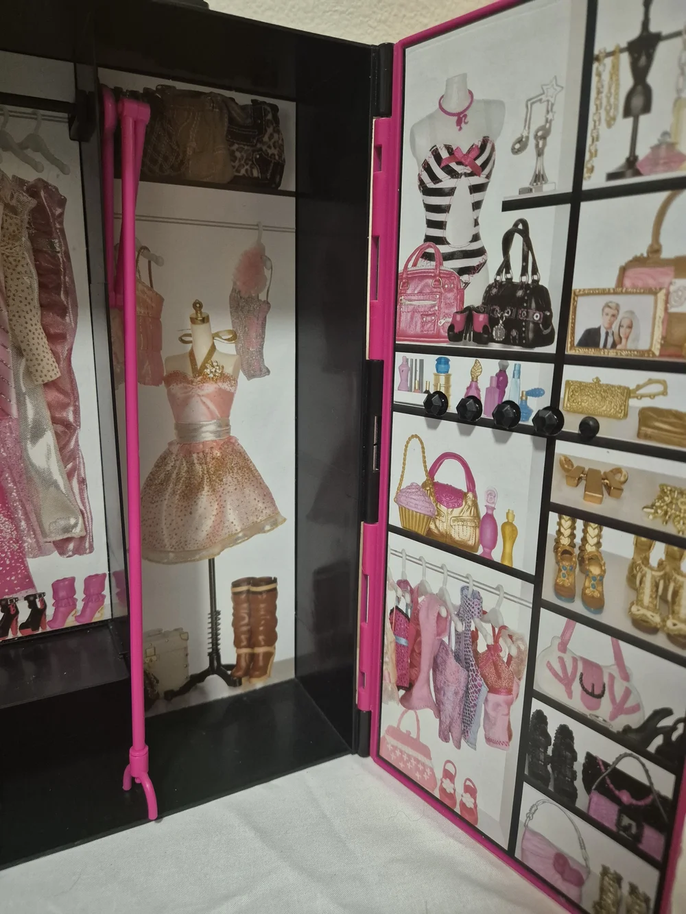 Barbie bold hot